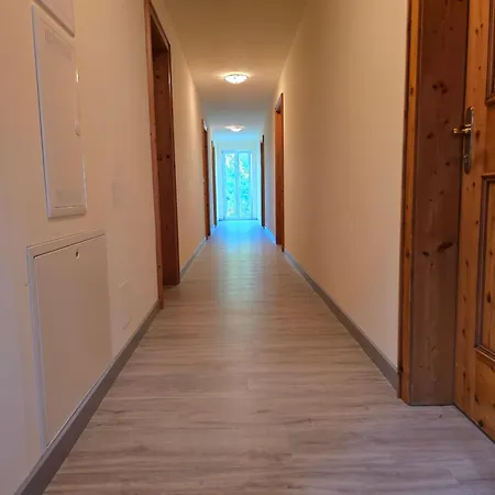 Dg Vermietung アパートホテル