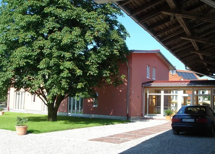 Lejlighedshotel Dg Vermietung 3*